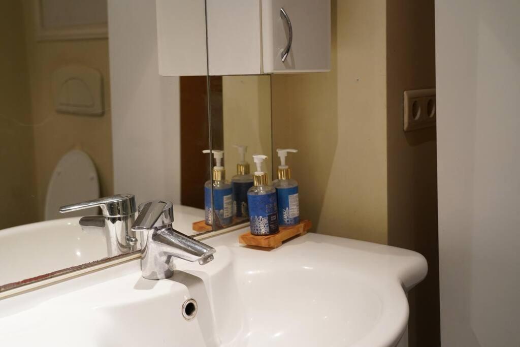 Family Friendly 1 Bed Appartment บรัสเซลส์ ภายนอก รูปภาพ