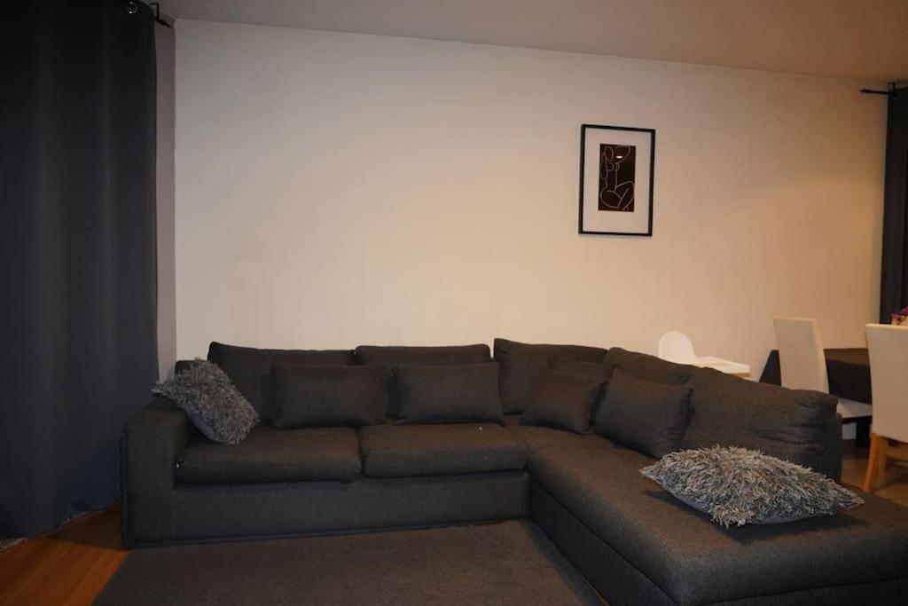 Family Friendly 1 Bed Appartment บรัสเซลส์ ภายนอก รูปภาพ