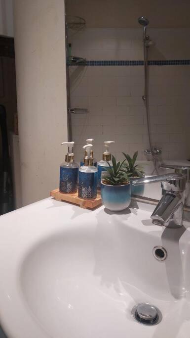 Family Friendly 1 Bed Appartment บรัสเซลส์ ภายนอก รูปภาพ
